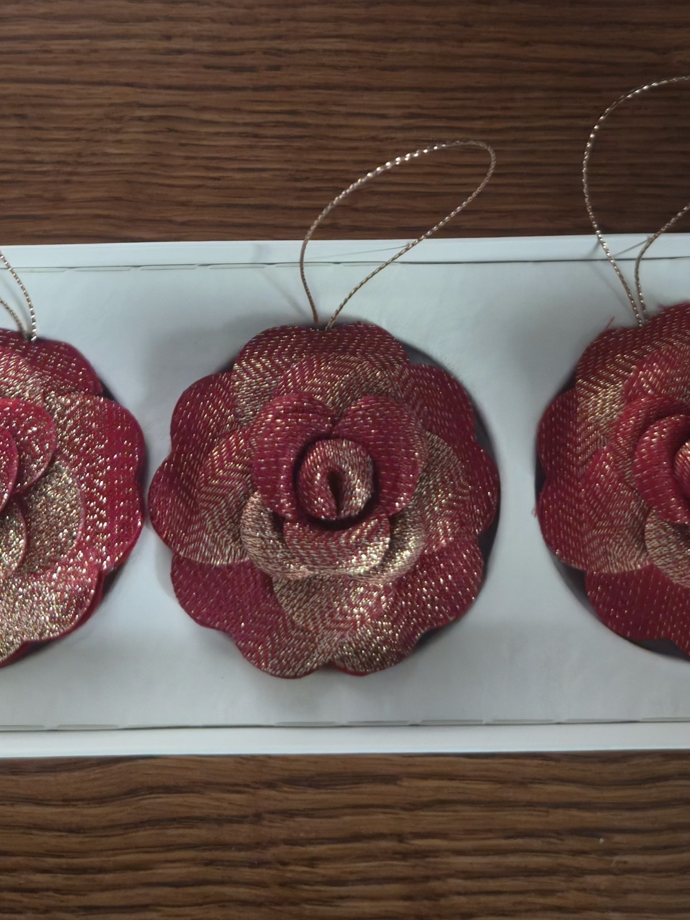 CHANEL BEAUTY HOLIDAY RED GOLD Double Side CAMELLIA FLOWER Ornaments Set 3 Gift